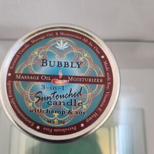 Earthly Body 3 n 1 Scented candle, massage oil Moisturizer 6.6oz